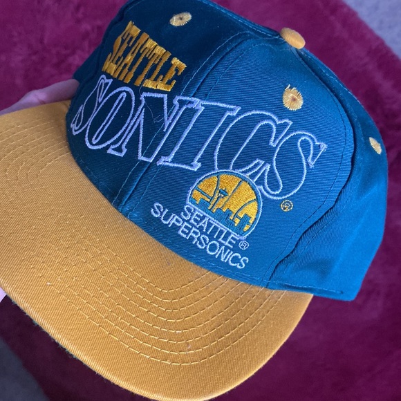 Seattle SuperSonics vintage limited edition hat - Picture 11 of 12